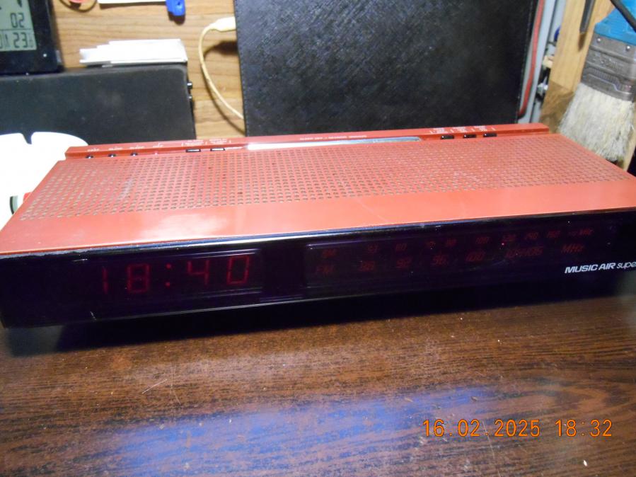 Music Air Mrk-350 Alarm Clock Radio - vintage 78