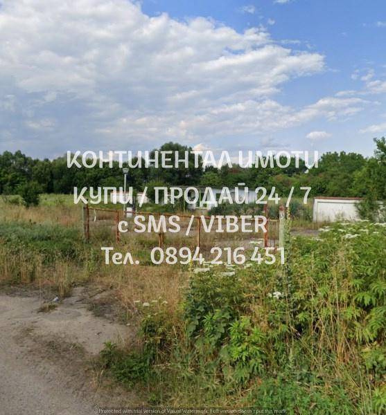 Код 62807. Парцел 2030м2. с лице 50м на главния път, посока село Стрел