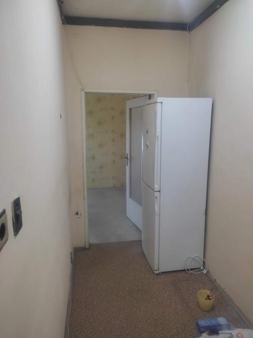 Продавам боксониера 36 кв. м. Пловдив Скобелева Майка
