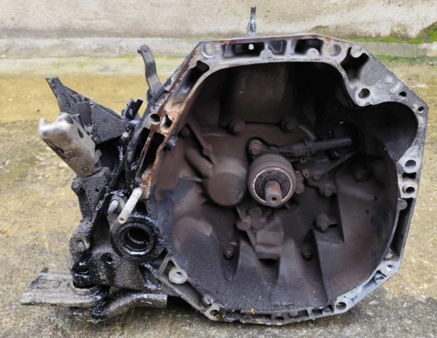 Ръчна скоростна кутия за Dacia Logan Dokker 1.5 DCI 2004-2013., Dacia