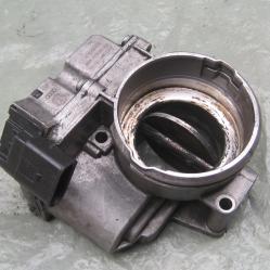 Дроселова клапа за VW Audi A4 B7  03g128063c A2c53099815 VW Golf 5 2