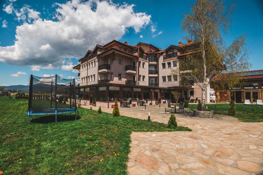 Семеен хотел Seven Seasons Thermal Hotel  спокойствие и комфорт в пла