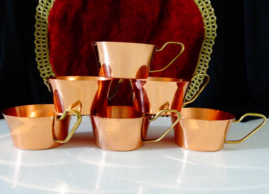 Медни чаши, чиста червена мед, бронзова дръжка