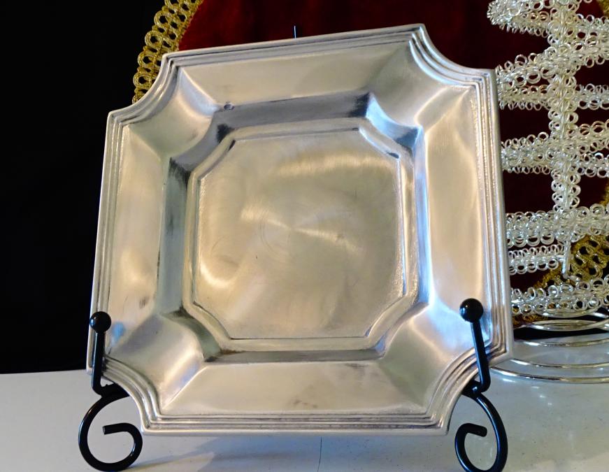 Калаен пепелник за пури и цигари 370 гр.