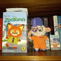 Disney Zootopia Фигурка Bellwether Prison Uniform