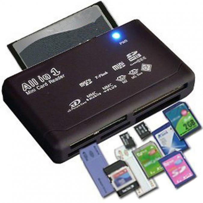 Четец на карти USB 2.0 Всичко в едно Поддръжка TF CF SD Mini SD