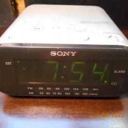 Sony Icf-c218 Alarm Clock Radio vintage 2010