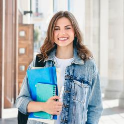 Частни уроци по философия в София Безплатен пробен урок