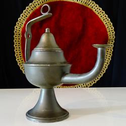 Калаена маслена лампа, лампата на Аладин.