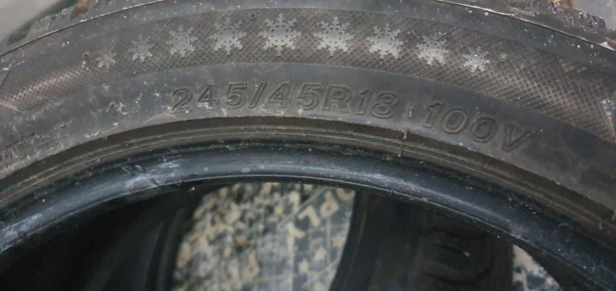 Два броя гуми Lassa 18 245 45, Dot21