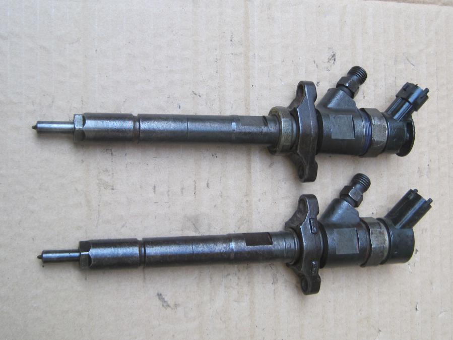 Дюза Peugeot Citroen Ford Volvo Mazda 1.6hdi 0445110259 Bosch Citroen