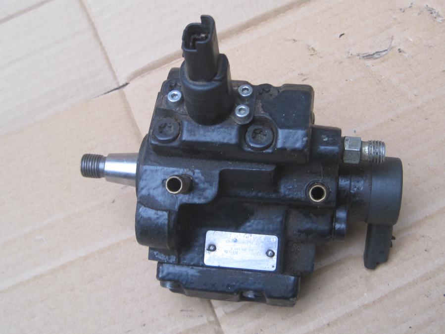 ГНП за Peugeot 307 2.0 HDI 0445010010 Bosch 0 445 010 010. Citroen C5,