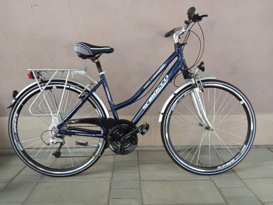 Продавам колела внос от Германия алуминиев градски велосипед Comfort