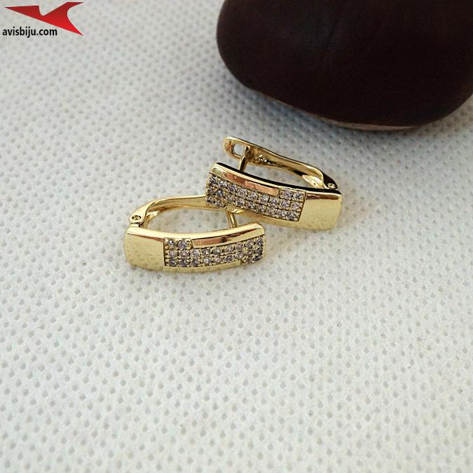 Обеци с 14К златно покритие и с цирконий