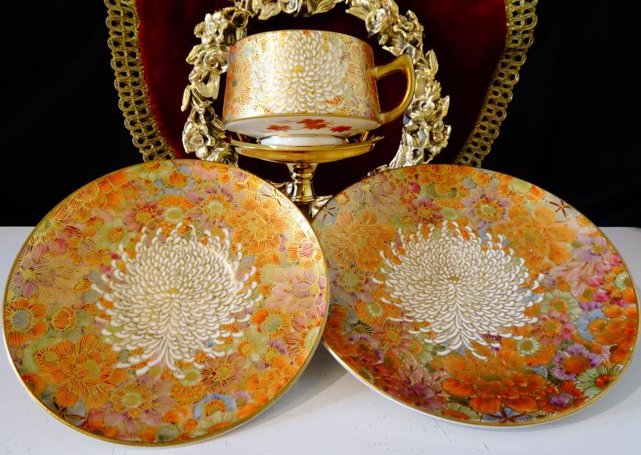 Чаша с чинии японски порцелан Satsuma Shosan Meiji, злато.