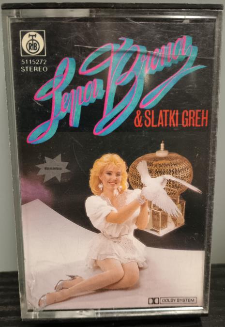 Lepa Brena - Vol me, voli