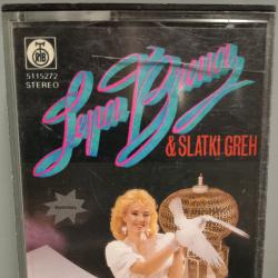 Lepa Brena - Vol me, voli