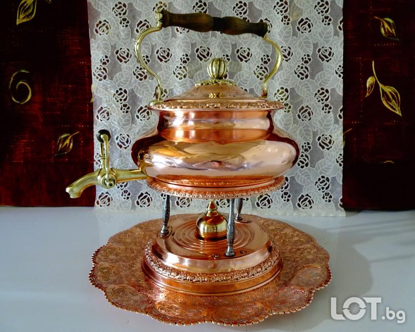 Меден чайник с кранче, диспенсър, стойка, спиртник, поднос.