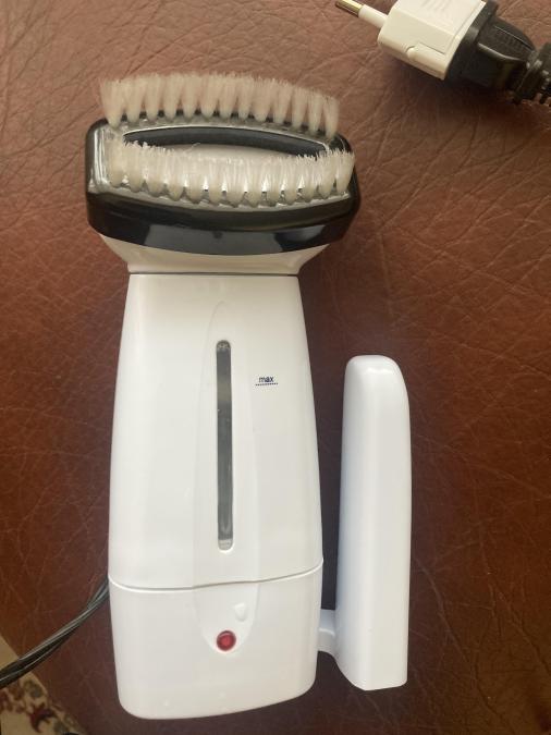 Продавам миниовлажнител-четка