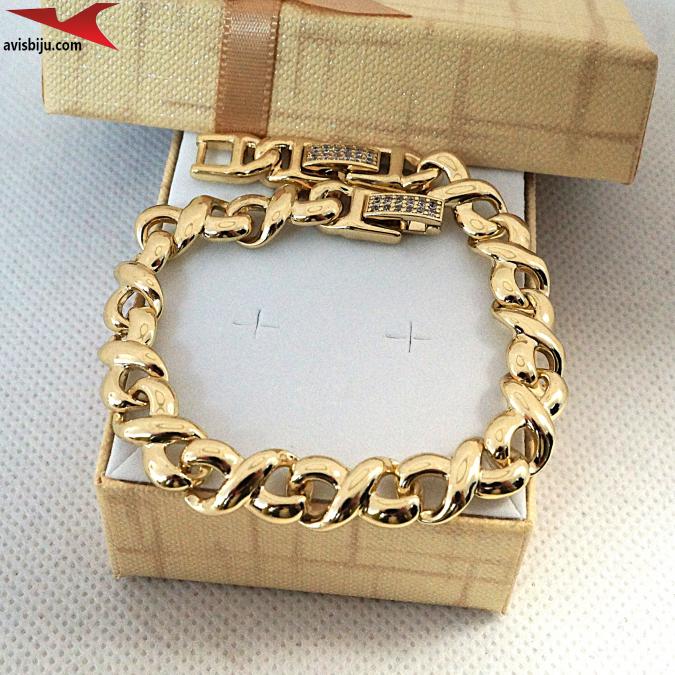 Гривна с 14К златно покритие и с цирконий