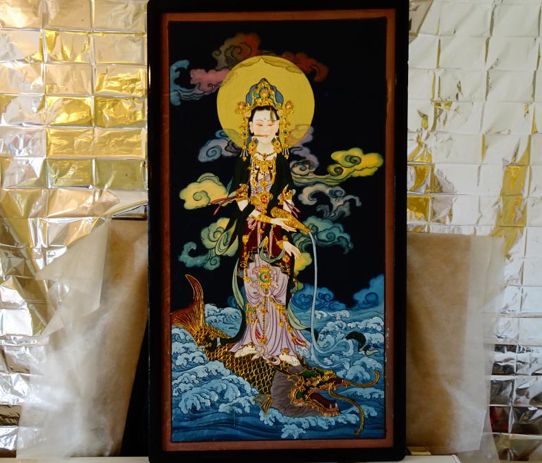 Японска картина богиня Guanyin, злато, релеф.