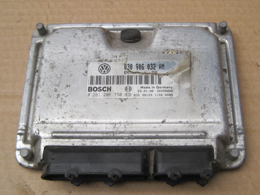 Компютър двигател, Ecu, VW Polo 1.0, 036906032am Bosch 0261206750, 0