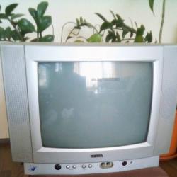 Продавам работещ малък телевизор Westel