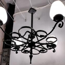 Продавам осветително тяло