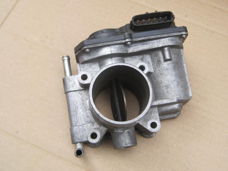 Дросел Mazda 5 2.0 CD 143 конски сили Rf7j136b0c, 2005-2010