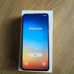 Samsung Galaxy S21 FE отлично състояние