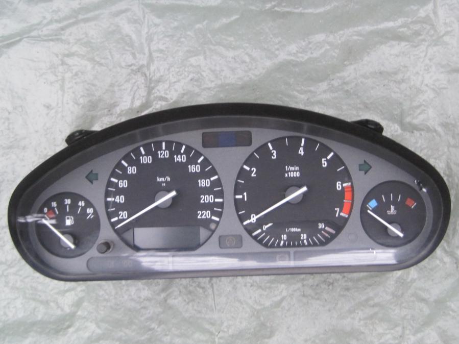 Километраж за BMW 3 Series E36  01990 - 1998 318 i