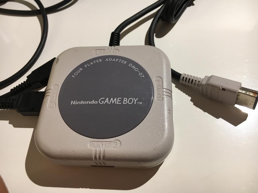 Адаптер за конзола Nintendo Game Boy