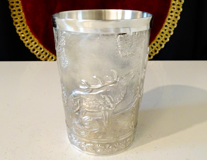 Калаена чаша, халба, Елен, Куче, ловни картини, 350 мл.