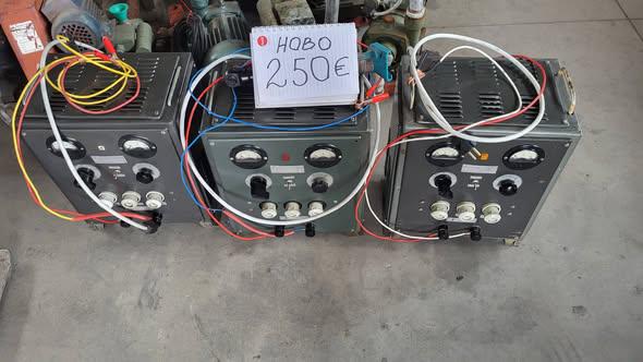 Зарядно за акумулатори 12 24 Волта 15 Ампера