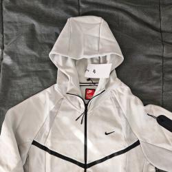 Nike Tech Fleece