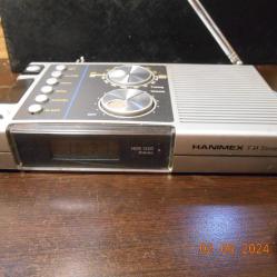 Hanimex HDR 1320 Portable Radio clock alarm - vintage 81