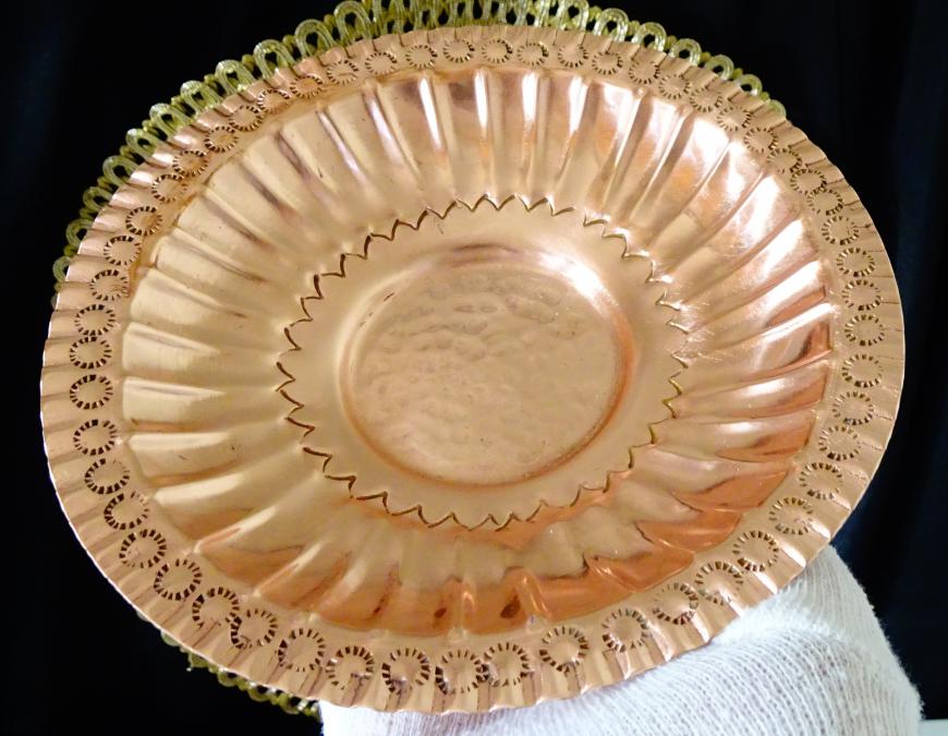 Медна купичка, чиния, чиста червена мед.