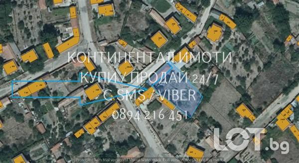 Код 70091. Дворно място 860м2 до центъра на селото. до парцела има ток