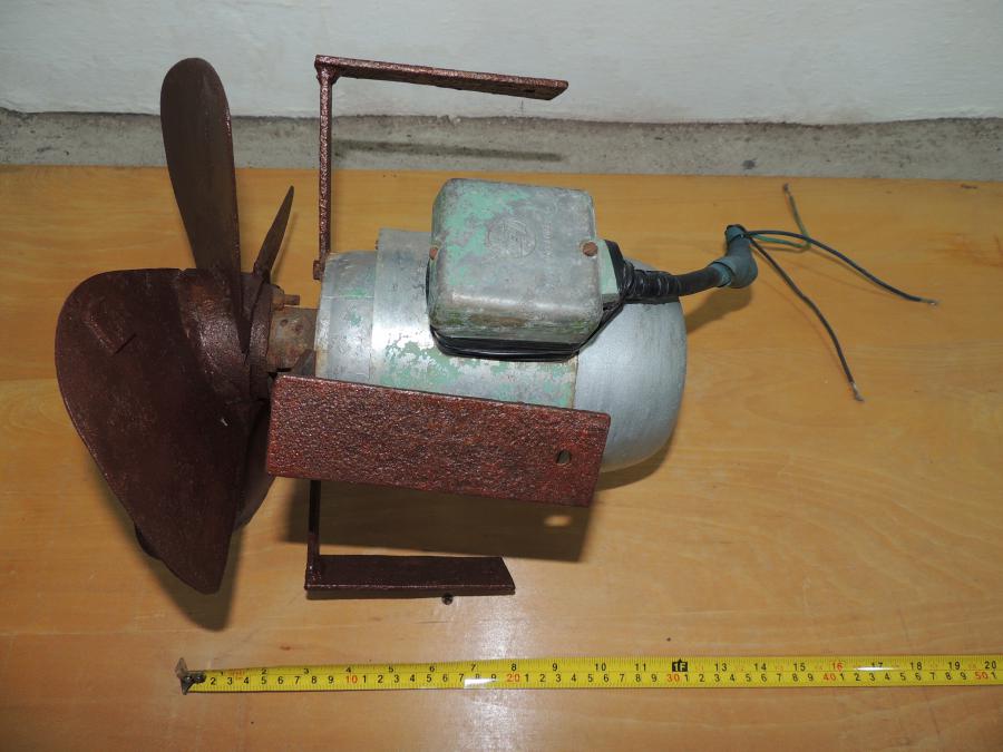 Трифазен вентилатор 0.37 kW, 1380 об мин, Електродвигател MEZ 2ap71-4