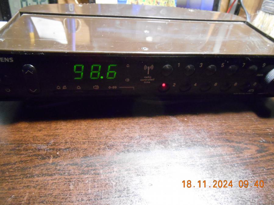 Siemens RG 389 Radio Clock Alarm - vintage 94, 15 лв