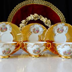 Чаша с чиния баварски порцелан, злато, картина на Фрагонар.