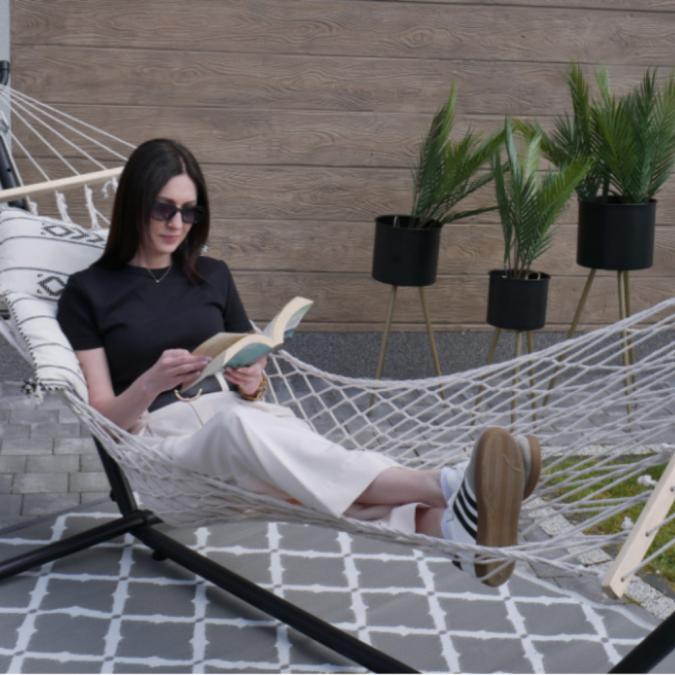 Въжен хамак - идеален кът за релакс