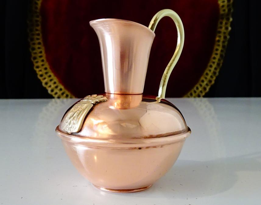 Mедна кана Havard Villedieu, орел, миниатюра.