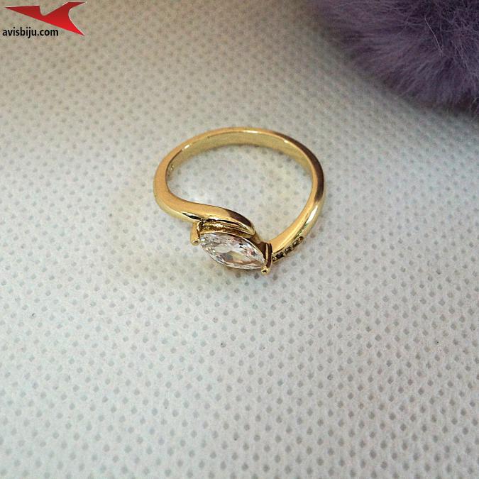 Пръстен с 14К златно покритие и с цирконий