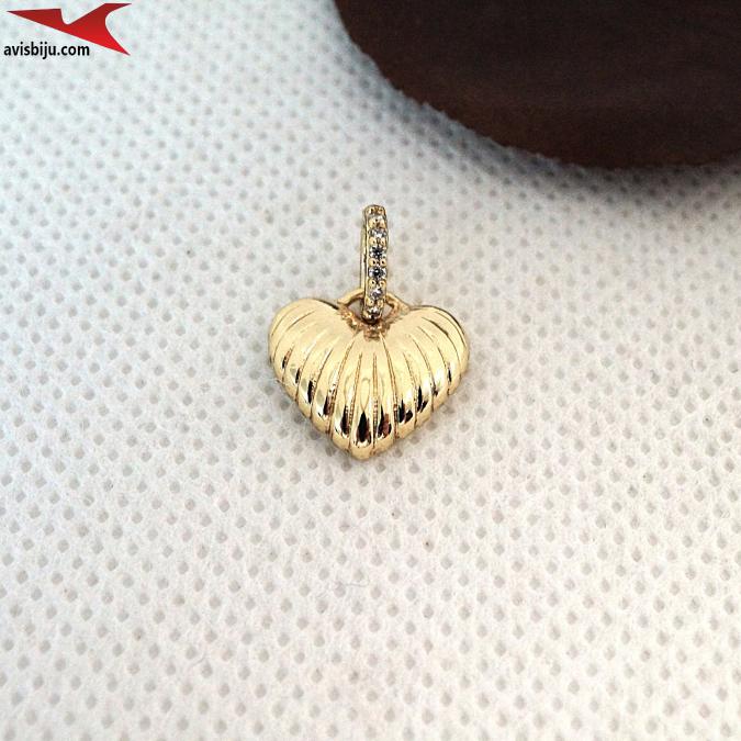 Висулка с 14К златно покритие и с цирконий