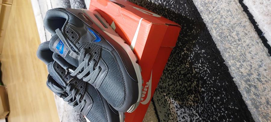 Нови Оригинални маратонки Nike Air Max 90 grey 43 стелка 27.5см
