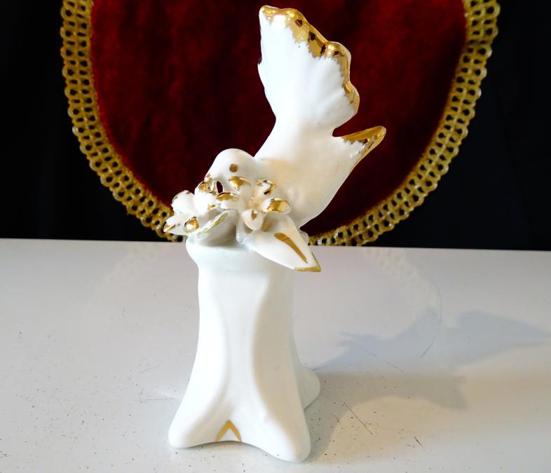 Порцеланова статуетка Гълъб, Capodimonte, злато