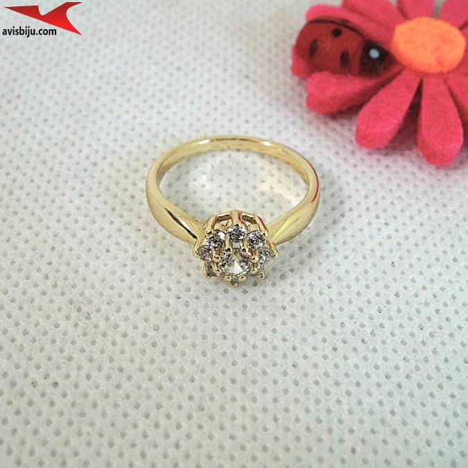 Пръстен с 14К златно покритие и с цирконий