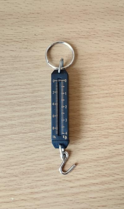 Okuma  Мини кантарче 4 кг.