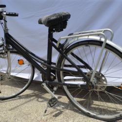 Градски велосипед ретро рамка